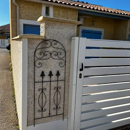 Holiday home Maison De A La